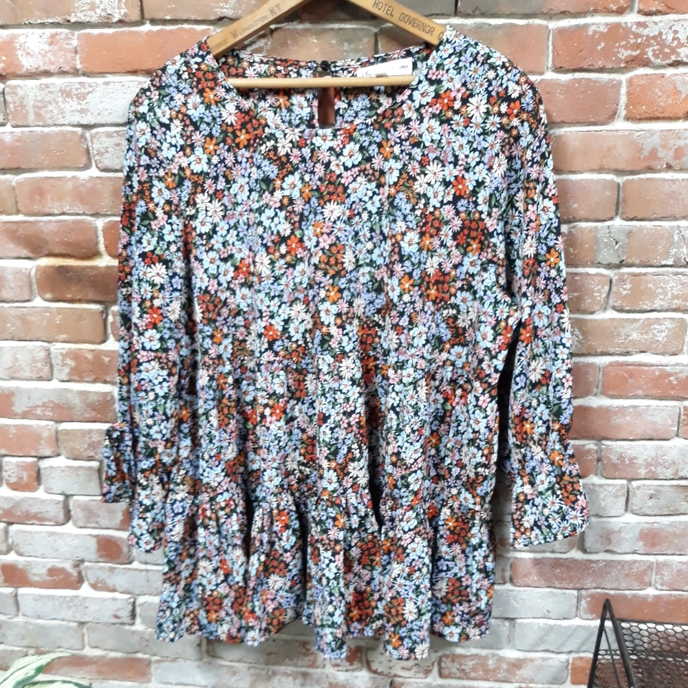 Floral Peplum Top